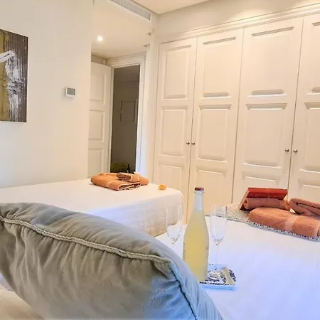Luxury Frontal In Doncella Estepona